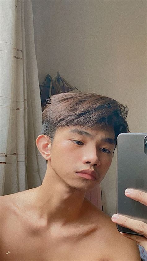 pinoy boy selfie